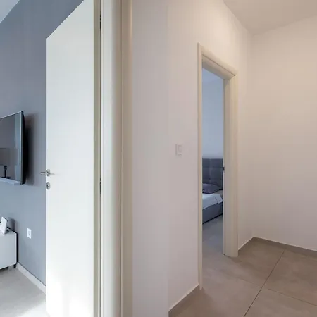 Sang Near The - Happy