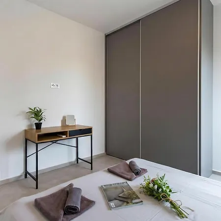 Sang Near The - Happy Apartamento *