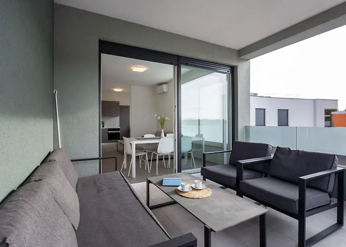 Sang Near The - Happy Appartement