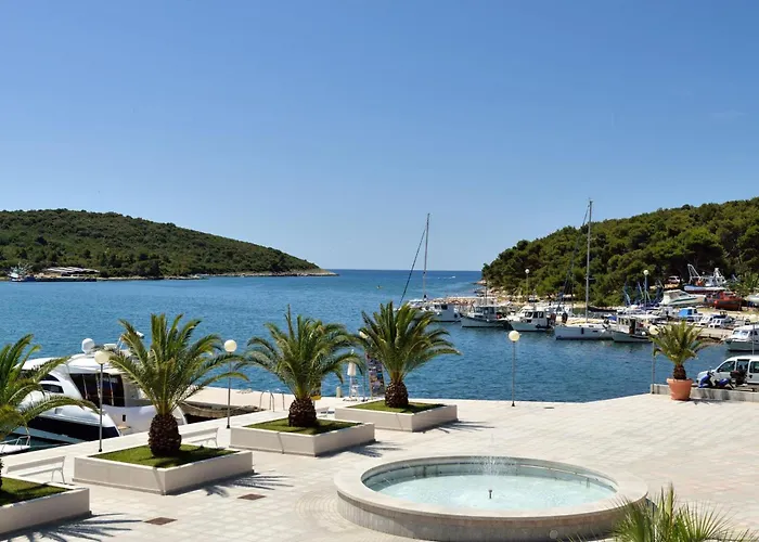 Sang Near The - Happy